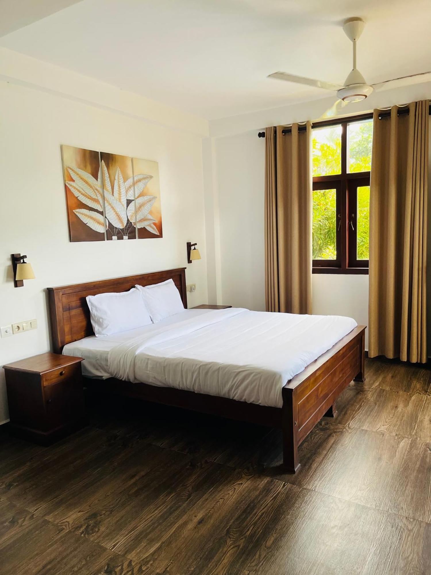 Green Parrot Beach Resort تانجالي المظهر الخارجي الصورة